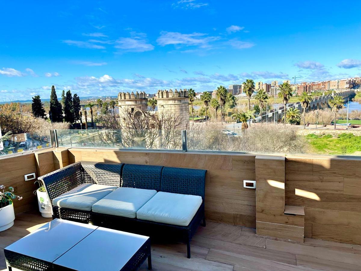 Alojamientos Puerta Palma Con Vistas Y Parking Badajoz Dış mekan fotoğraf