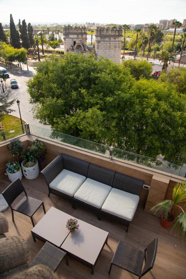 Alojamientos Puerta Palma Con Vistas Y Parking Badajoz Dış mekan fotoğraf