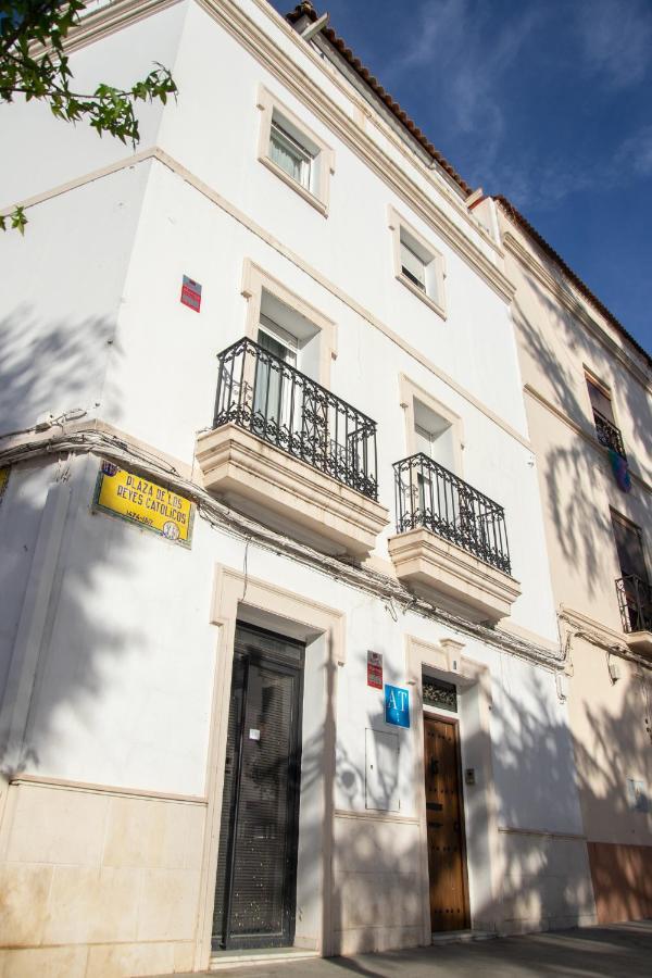 Alojamientos Puerta Palma Con Vistas Y Parking Badajoz Dış mekan fotoğraf